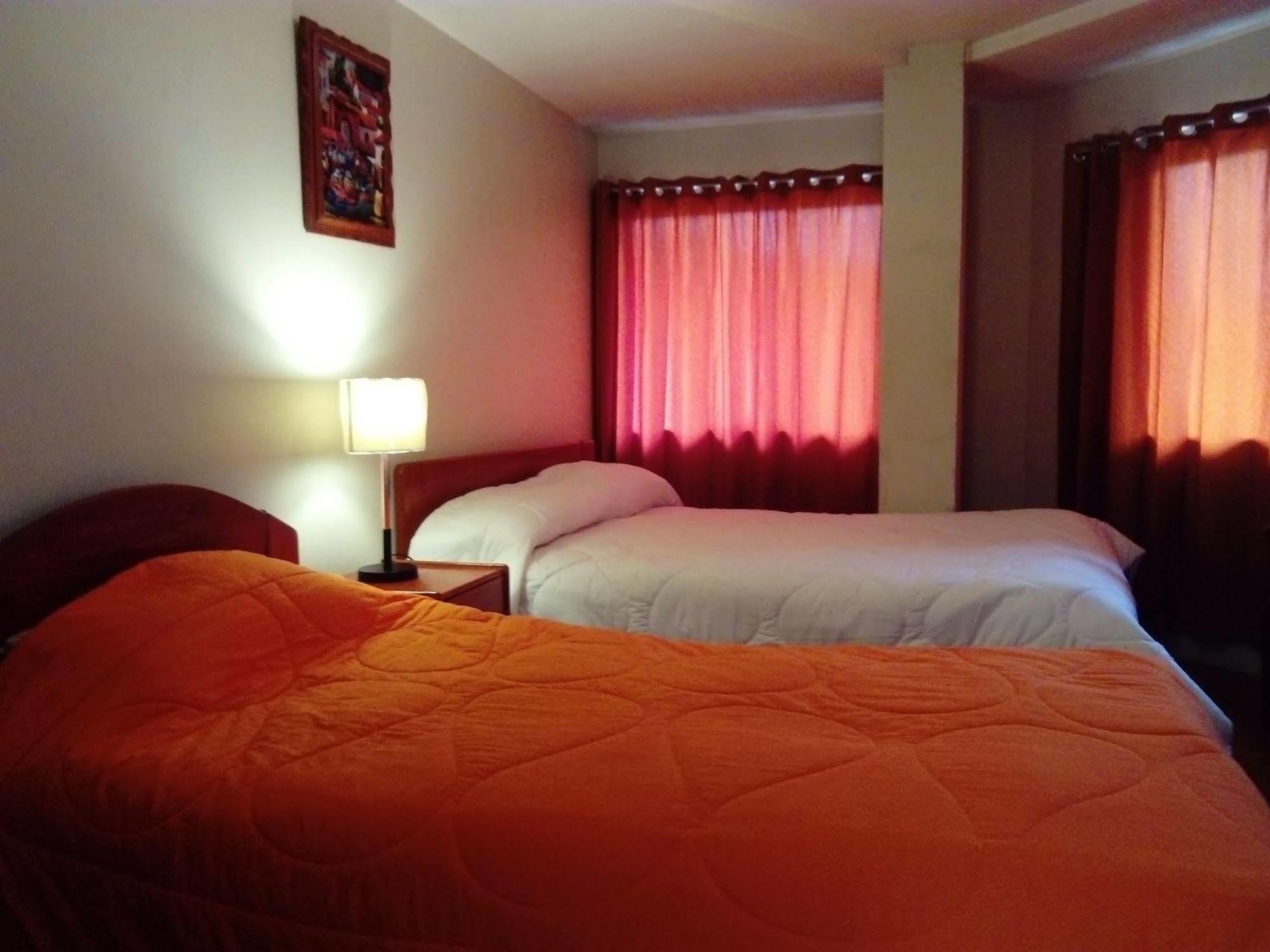 Hospedaje Keros B&B Cuzco Zewnętrze zdjęcie